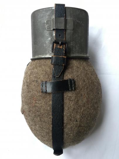 WH (Heer) Canteen and Cup 'Dutch Made'