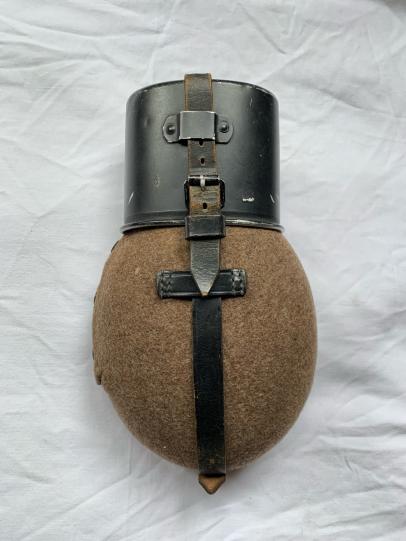 WH (Heer) M31 Canteen and Cup -HRE36-