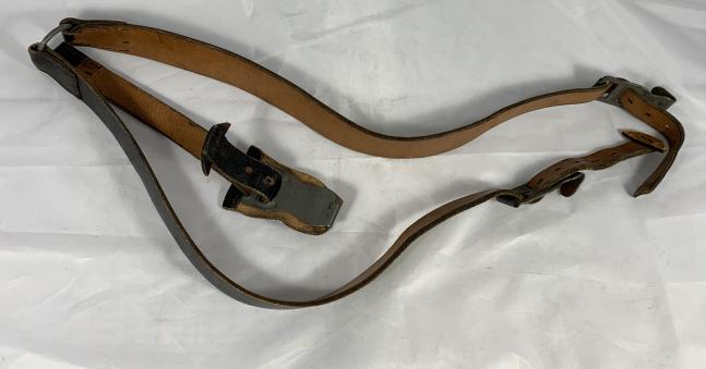 WH/LW Lightweight Leather Combat Y-Strap