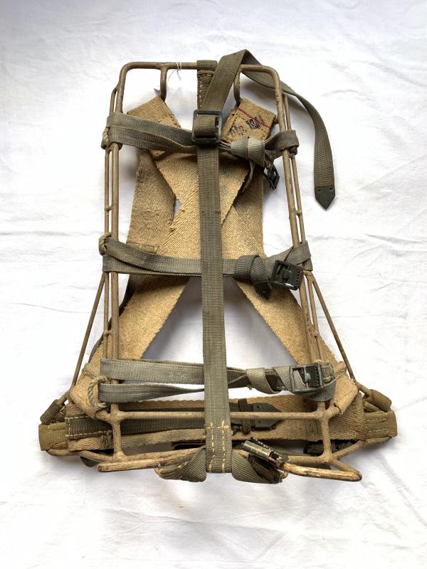 German Late-War 'Tragegestell' -1944-