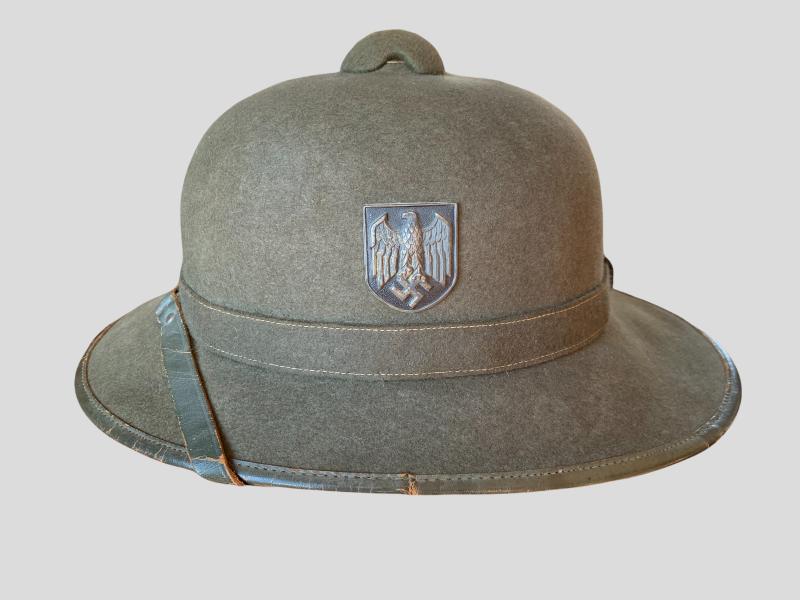 WH (Heer) Second Pattern Tropical Pith Helmet