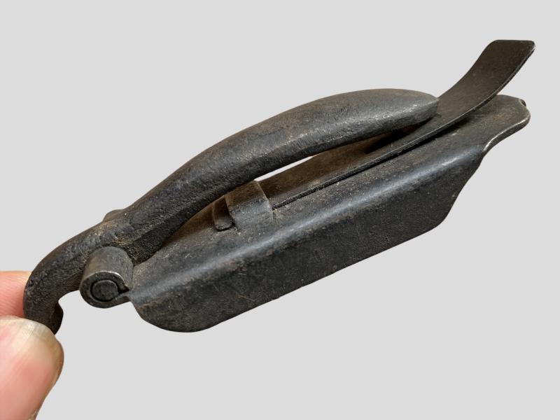 British Sten Speedloader