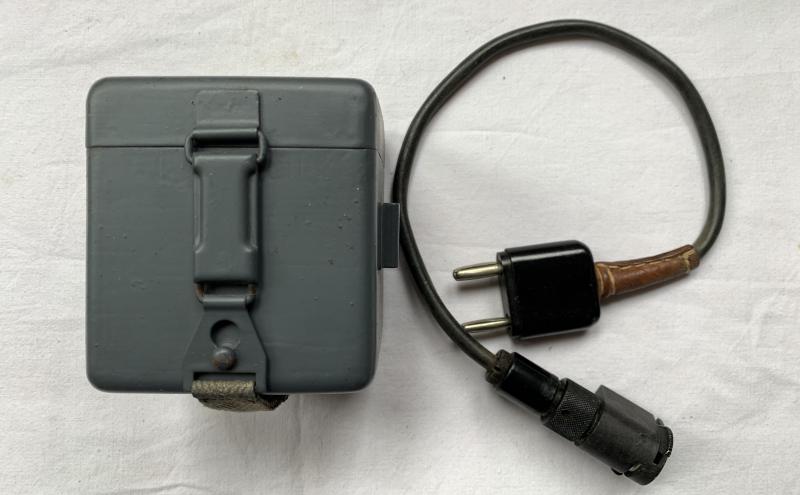 MG 34/42 Optical Sight Light and Battery Box