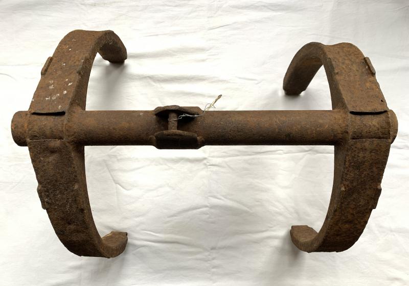 British Dropping Container Clamp