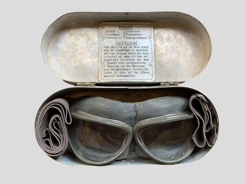 Cased Luftwaffe Flying Goggles Auer Model 295