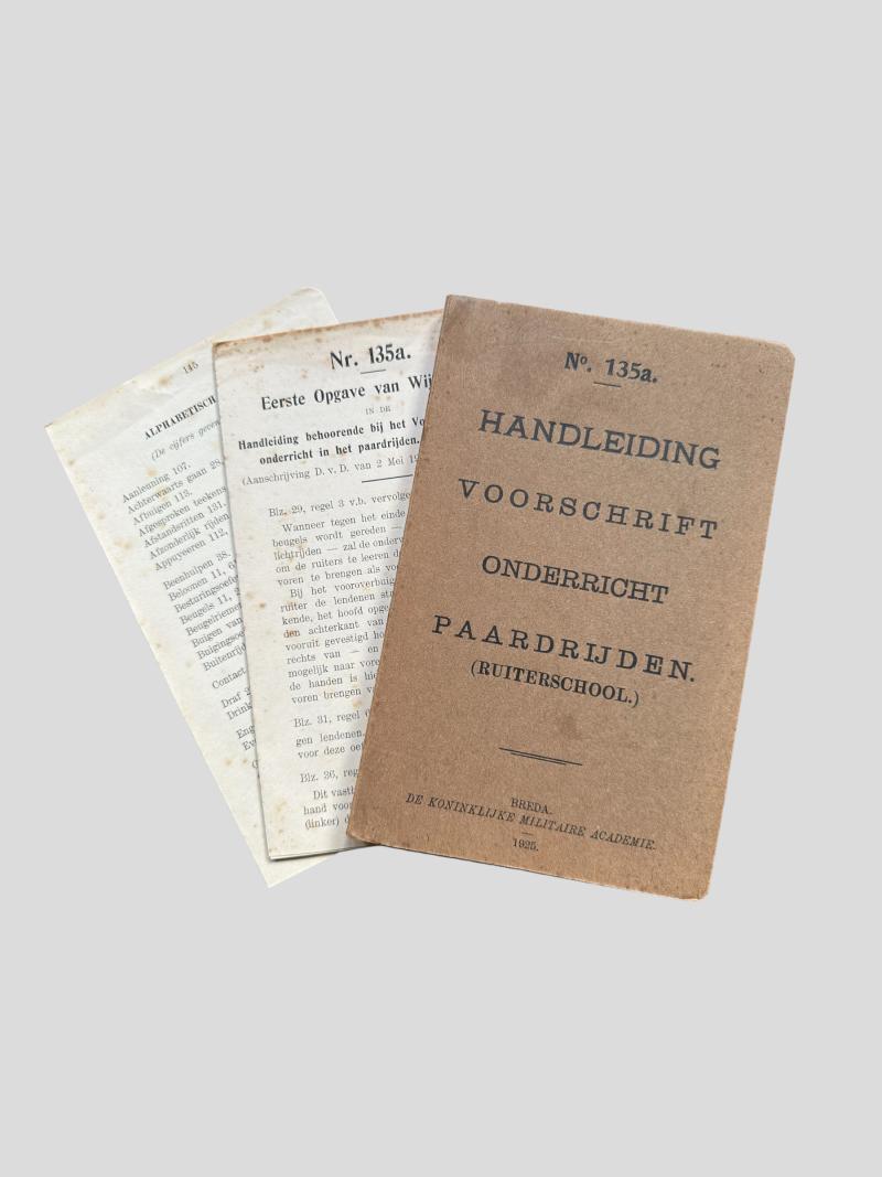 Dutch Cavalry Pocketbook -1925-