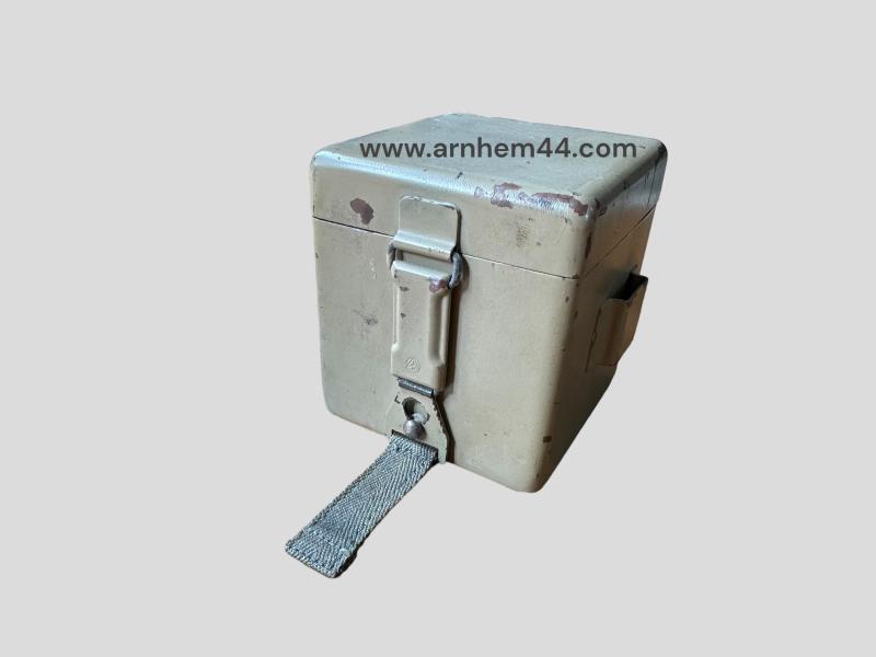 MG 34/42 Optical Sight Battery Box