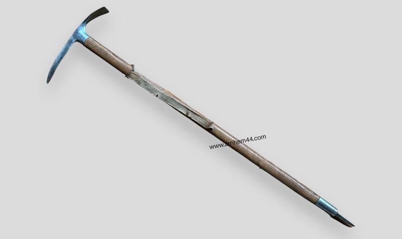 Gebirgsjäger Eispickel