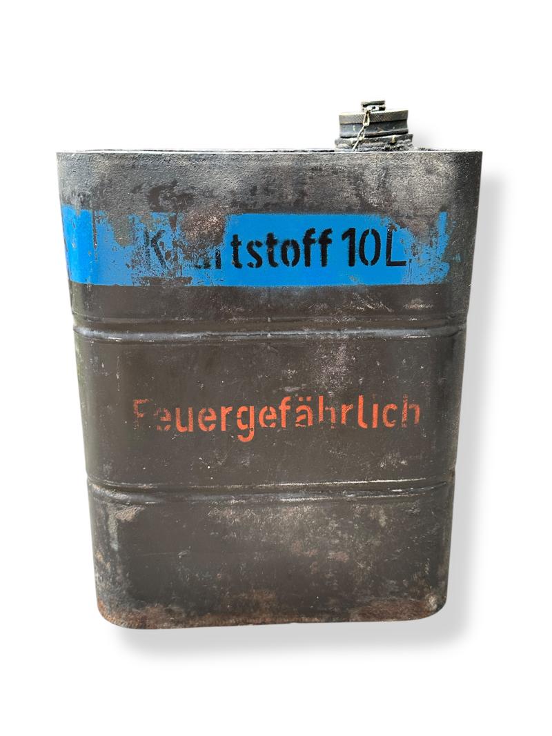 10 Liter Fuel Canister 'Kraftstoff'