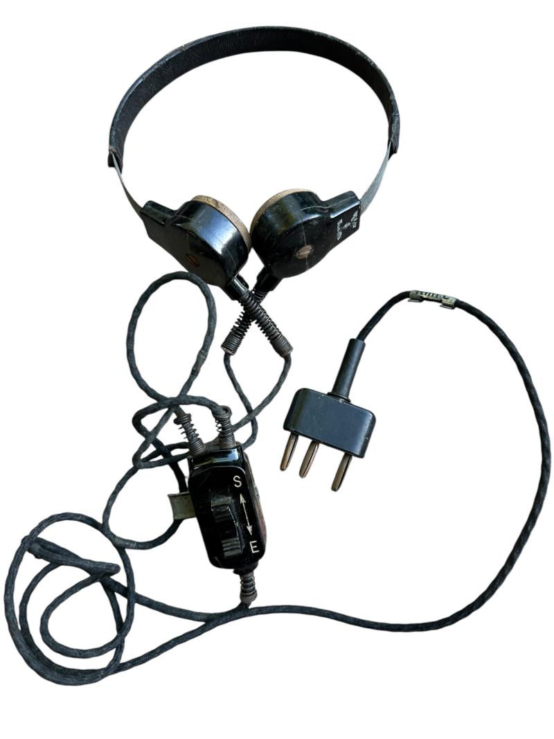 WH Panzer Model 'C' Throat Microphone