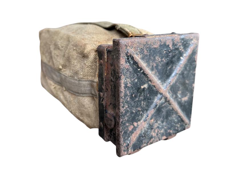 Late-war MG34/42 Panzer Gurtsak