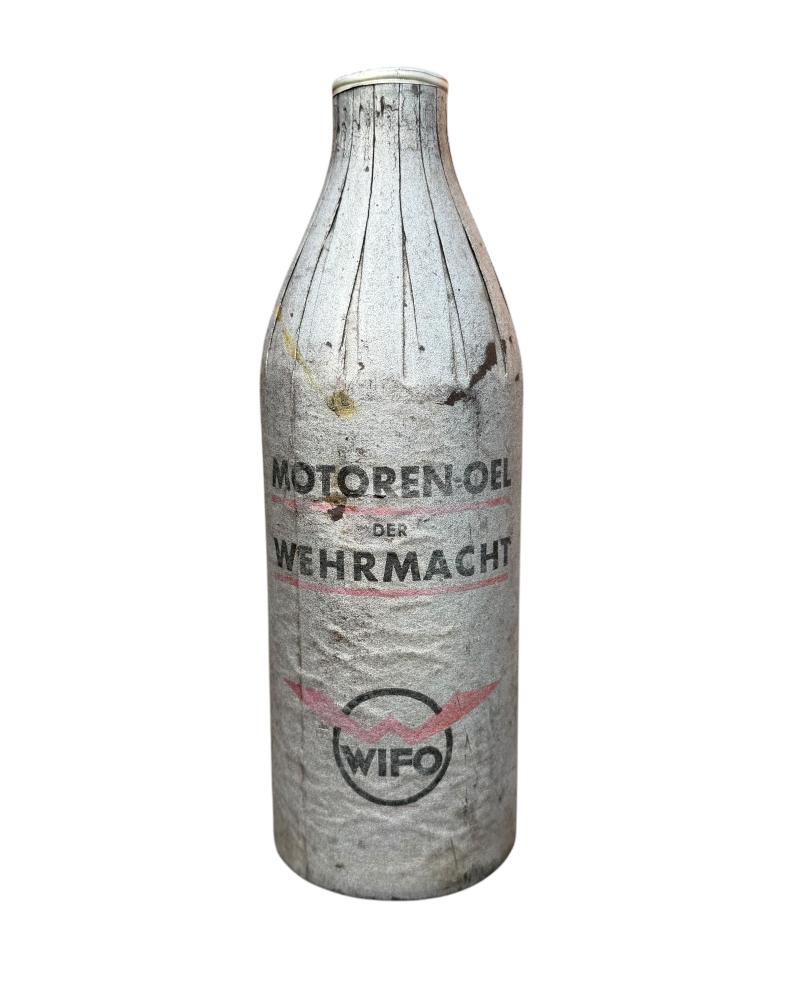 WH (HEER) Vehicle Motor Oil Bottle